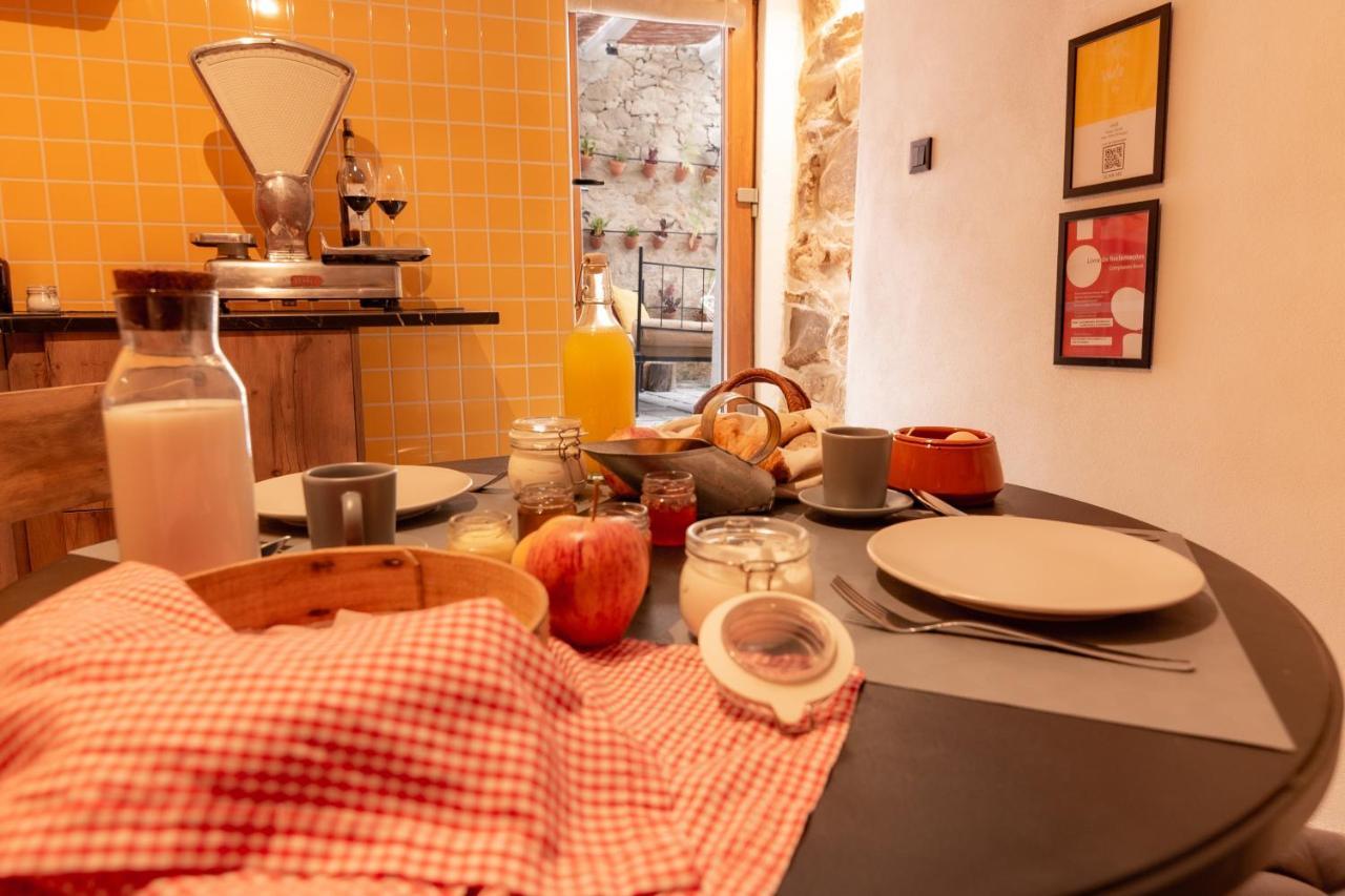 Гостевой дом Obidos Rural Chic House Usseira Экстерьер фото