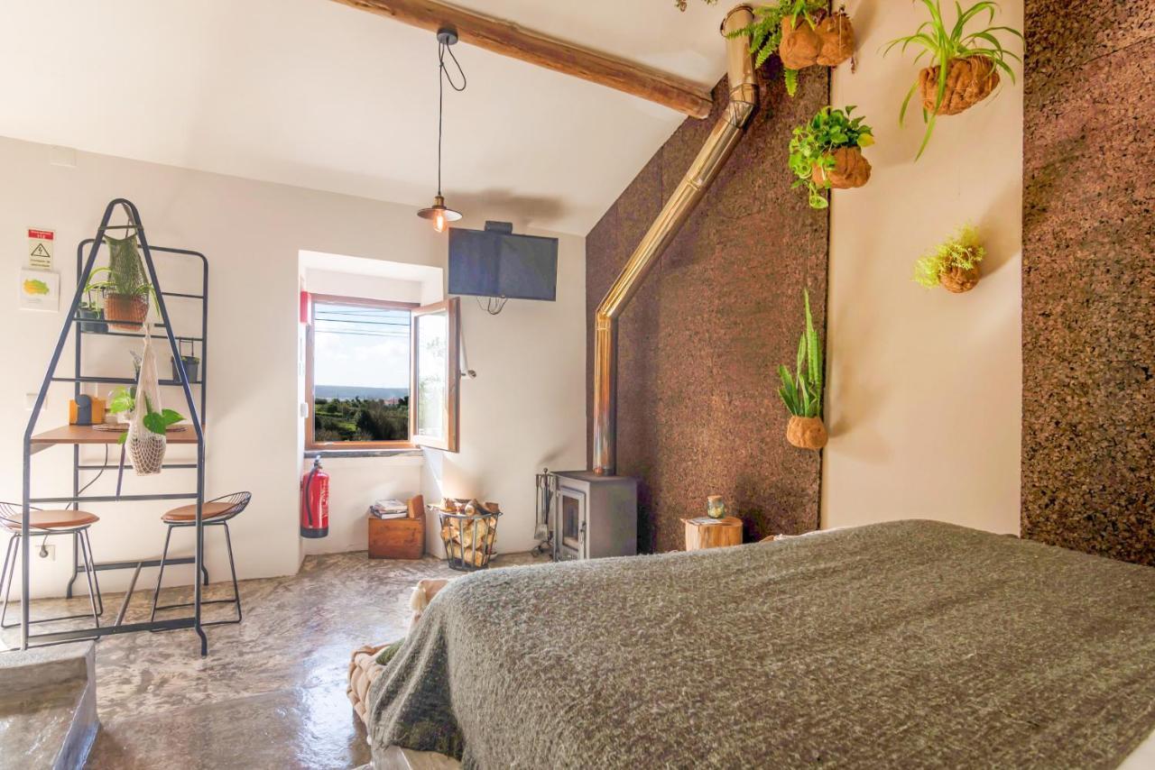 Гостевой дом Obidos Rural Chic House Usseira Экстерьер фото